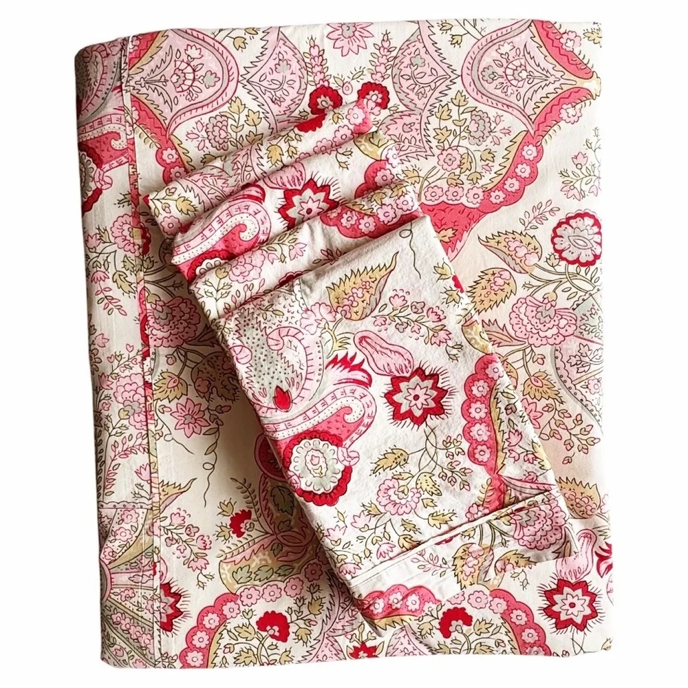 Pottery Barn Bohemian Floral Duvet Cover and Pillow Shams - Retired Print - KING